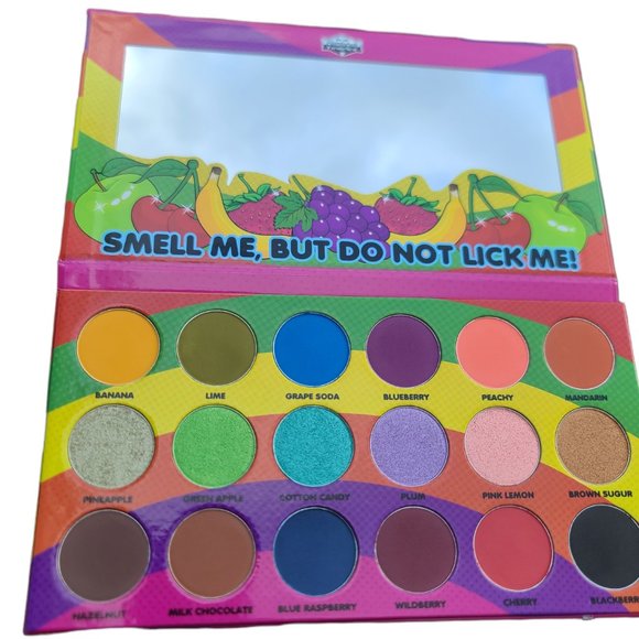 Candylicious Palette - Eyeshadow Palette - Bombshell Cosmetica - Picture 3 of 9